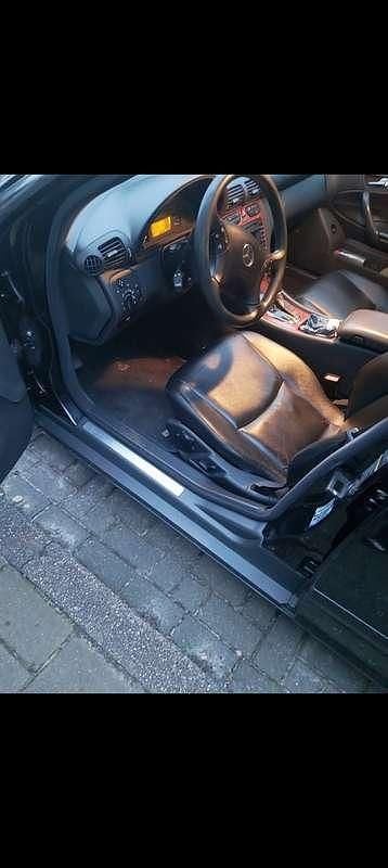 Occasion Mercedes C180 Elegance 143 PK (105 kW) 2003 Zwart Sedan