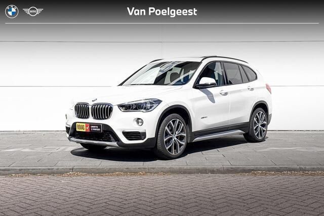 Wit, metallic lak Gebruikt 2017 BMW X1 Executive SUV | € 26.900 (Eerlijke prijs) - Afbeelding 1/4