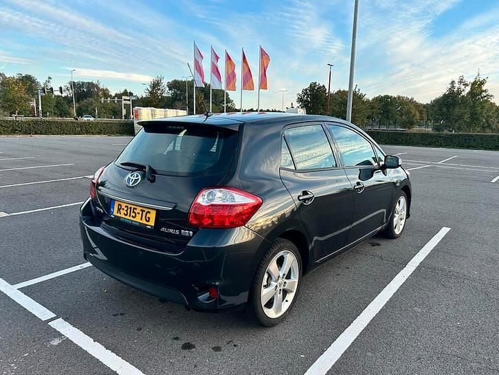 Gebruikt 2011 Toyota Auris | € 8.750 - Afbeelding 1/1