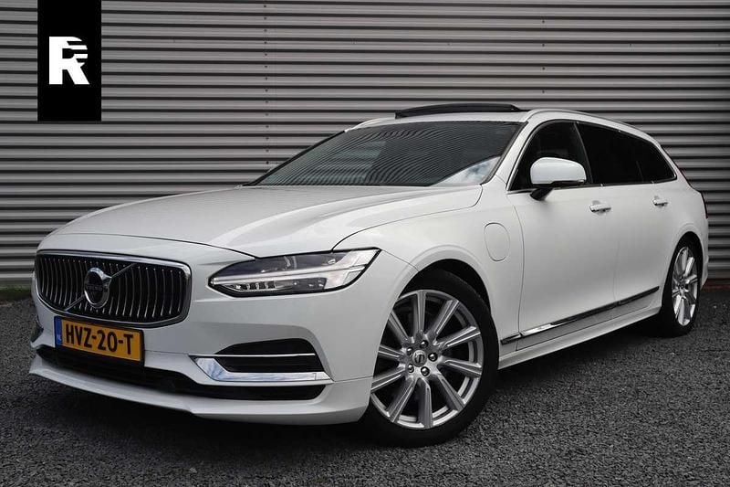 Wit Gebruikt 2019 Volvo V90 Inscription Stationwagen | € 31.900 (Duur) - Afbeelding 1/4