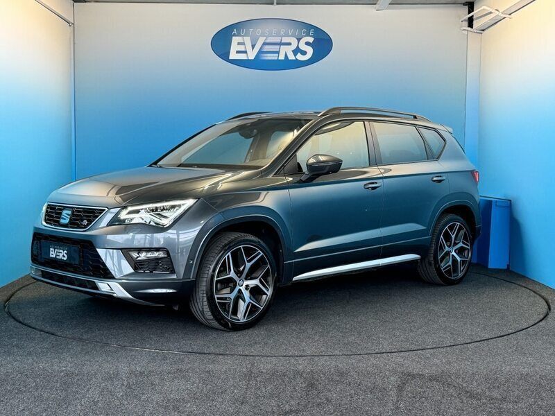 Grijs Gebruikt 2019 Seat Ateca 4Drive SUV | € 28.450 (Eerlijke prijs) - Afbeelding 1/4