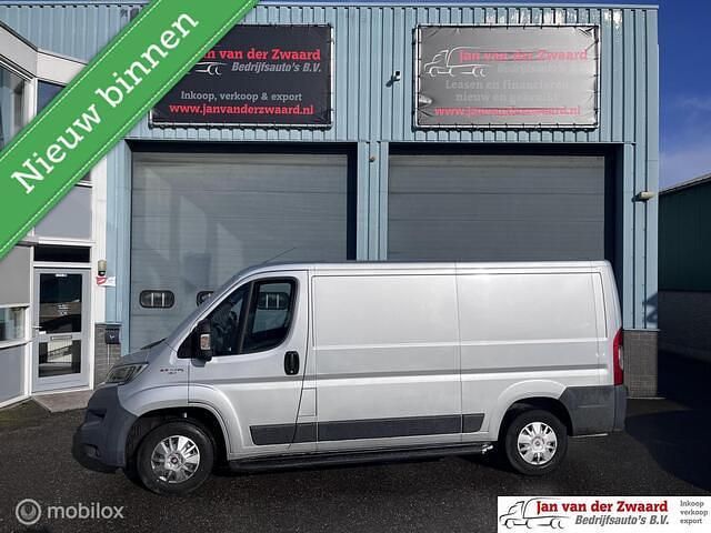 Zilver Occasion 2016 Fiat Ducato Van | € 11.350 - Afbeelding 1/4