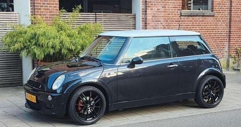 Zwart Gebruikt 2003 Mini Cooper Hatchback | € 2.000 (Super prijs) - Afbeelding 1/1