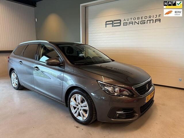 Grijs Gebruikt 2018 Peugeot 308 Stationwagen | € 9.750 (Eerlijke prijs) - Afbeelding 1/4