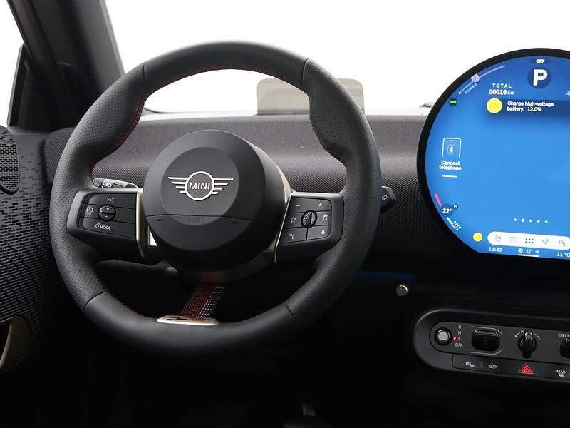 Occasion Mini Cooper 135 kW (184 PK) 2025 Grijs, metallic lak Hatchback