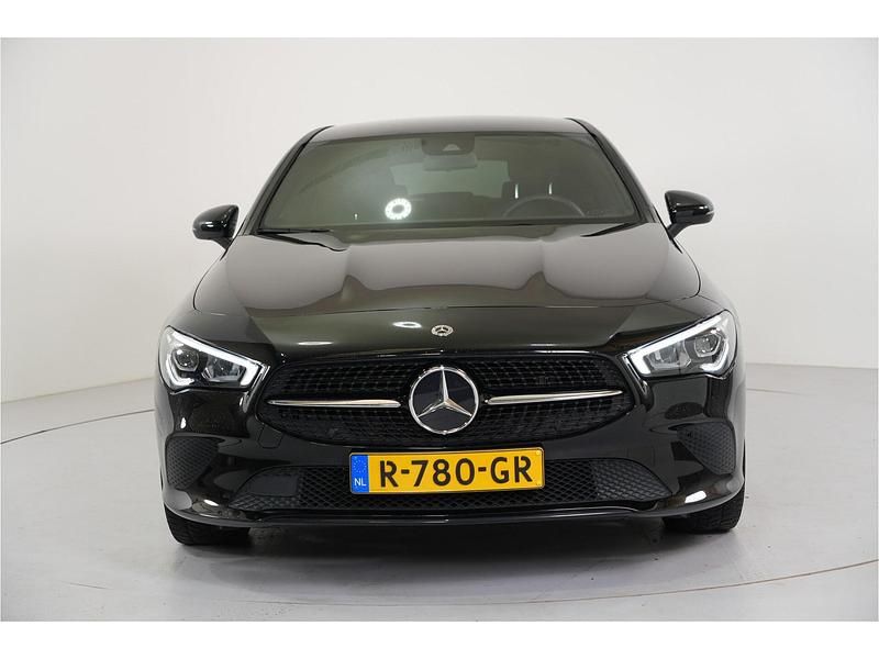 Occasion Mercedes CLA250e 218 PK (160 kW) 2022 Zwart Sedan