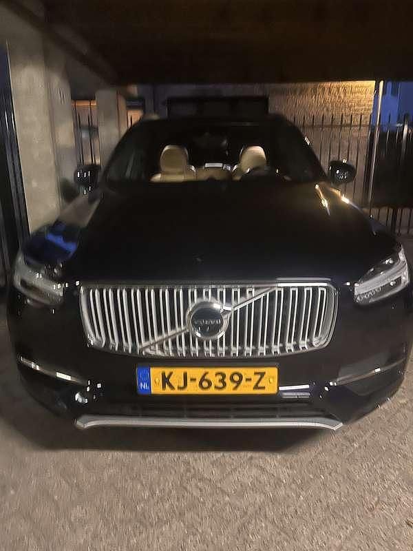 Blauw Occasion 2016 Volvo XC90 Inscription SUV | € 28.000 (Eerlijke prijs) - Afbeelding 1/4