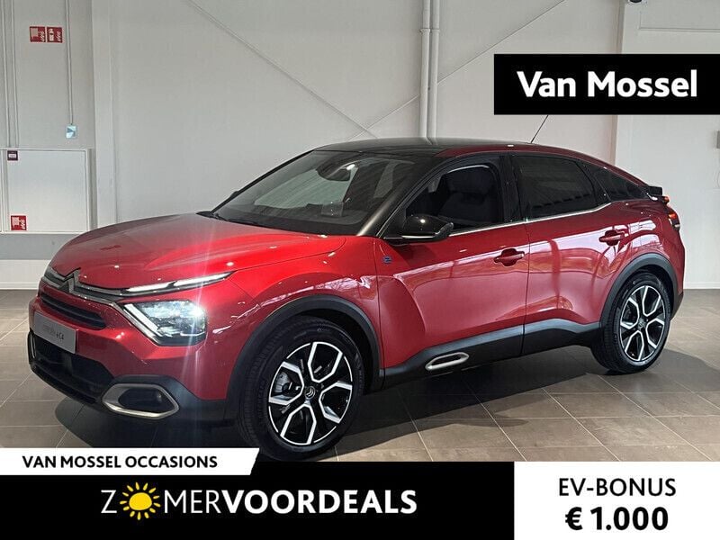 Rood, metallic lak Gebruikt 2022 Citroën e-C4 Shine SUV | € 21.940 (Iets duurder) - Afbeelding 1/4