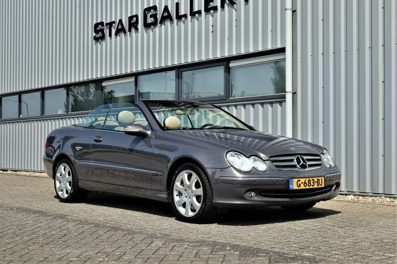 Grijs, metallic lak Gebruikt 2005 Mercedes CLK500 Elegance Cabriolet | € 22.950 - Afbeelding 1/4
