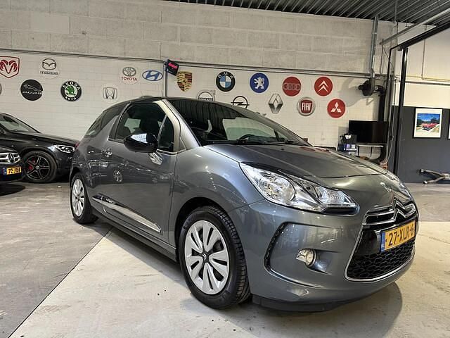 Occasion Citroën DS3 Chic 95 PK (69 kW) 2012 Grijs Hatchback