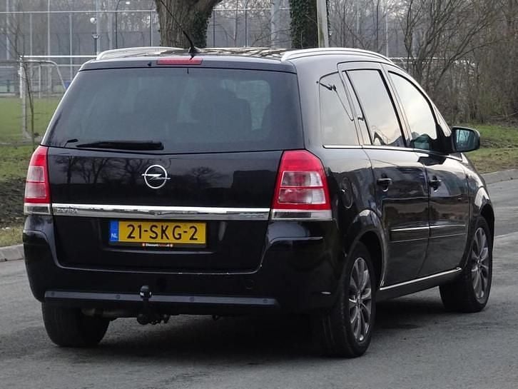 Occasion Opel Zafira Edition 116 PK (85 kW) 2011 Zwart MPV