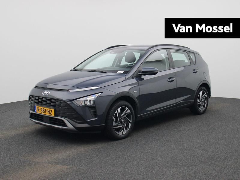 Grijs Gebruikt 2022 Hyundai Bayon Comfort SUV | € 17.900 (Eerlijke prijs) - Afbeelding 1/4