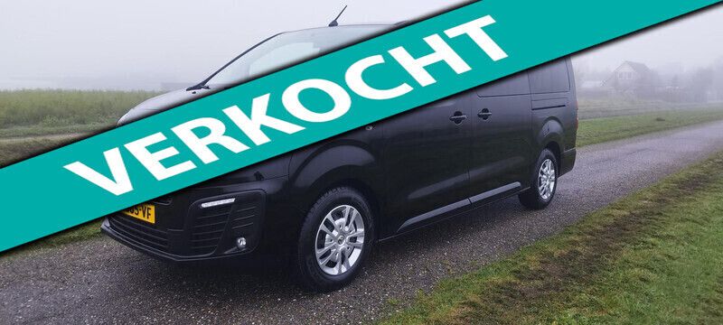 Zwart Gebruikt 2021 Opel Zafira Life Van | € 37.650 - Afbeelding 1/4