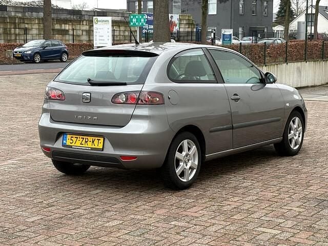 Occasion Seat Ibiza 86 PK (63 kW) 2008 Grijs (metallic) Hatchback