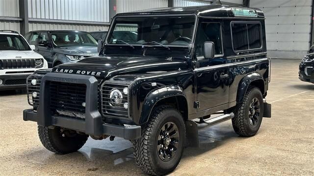 Zwart Occasion 2013 Land Rover Defender SE SUV | € 39.500 - Afbeelding 1/4