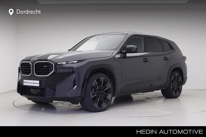 Grijs Gebruikt 2024 BMW XM Comfort Edition SUV | € 104.895 (Goede deal) - Afbeelding 1/3