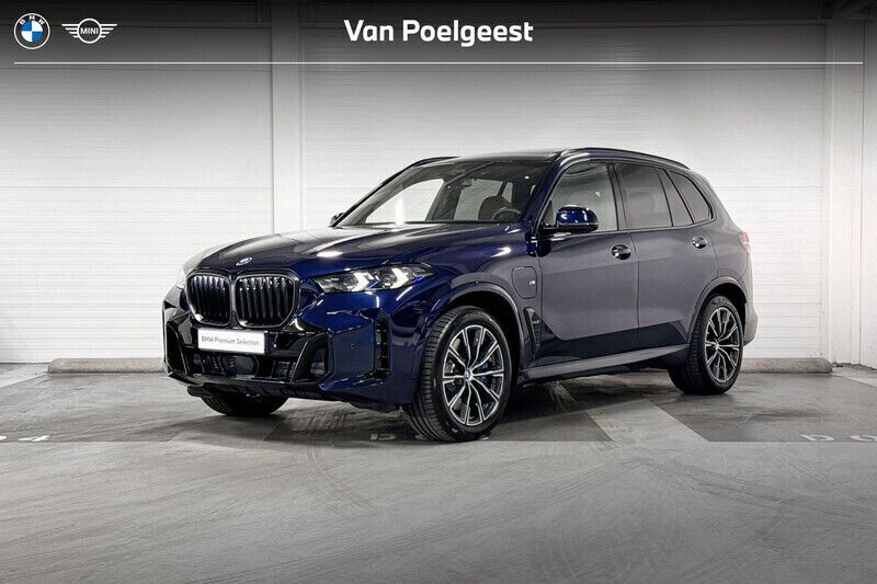 Blauw Gebruikt 2024 BMW X5 M Sport SUV | € 109.899 - Afbeelding 1/4
