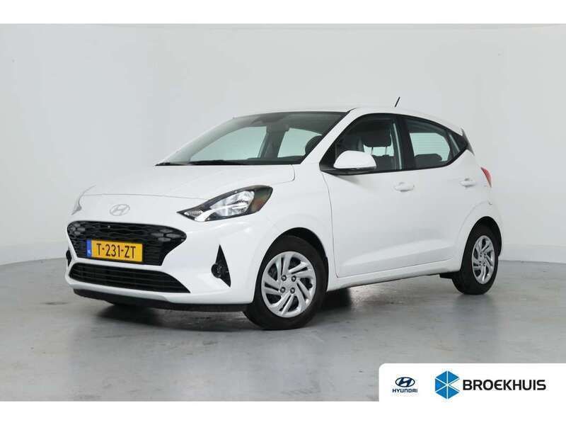 Wit Gebruikt 2023 Hyundai i10 Comfort Hatchback | € 14.400 (Eerlijke prijs) - Afbeelding 1/4