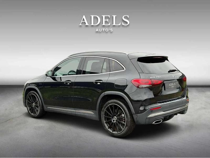 Occasion Mercedes GLA250 AMG line 218 PK (160 kW) 2021 Zwart (metallic) SUV