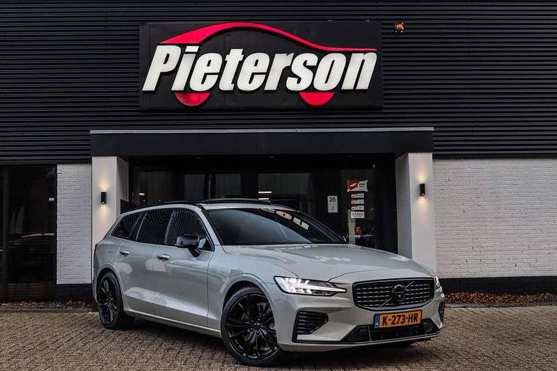 Grijs Occasion 2021 Volvo V60 R-Design Stationwagen | € 19.999 (Super prijs) - Afbeelding 1/4