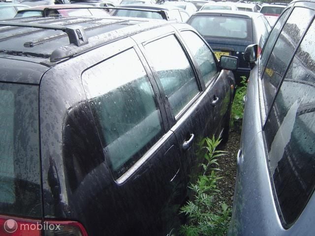 Occasion Seat Cordoba SE 75 PK (55 kW) 1999 Zwart Stationwagen