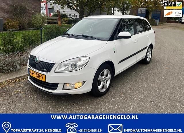 Wit Gebruikt 2012 Skoda Fabia GreenLine Stationwagen | € 1.995 (Eerlijke prijs) - Afbeelding 1/4