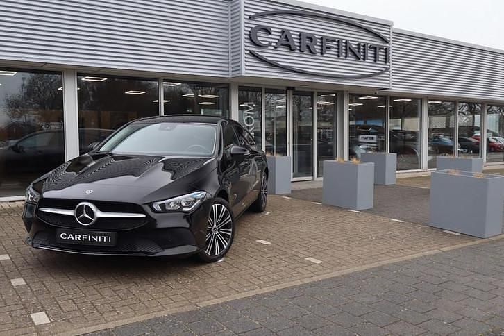 Occasion 2022 Mercedes CLA250e Sedan | € 26.850 (Super prijs) - Afbeelding 1/4
