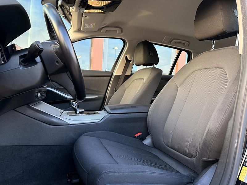 Occasion BMW 330e 2022 Zwart Stationwagen