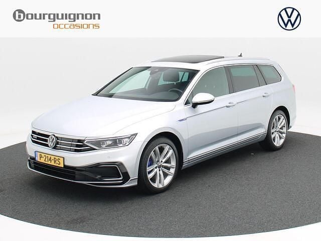 Grijs Occasion 2022 VW Passat Business Stationwagen | € 25.850 (Eerlijke prijs) - Afbeelding 1/4