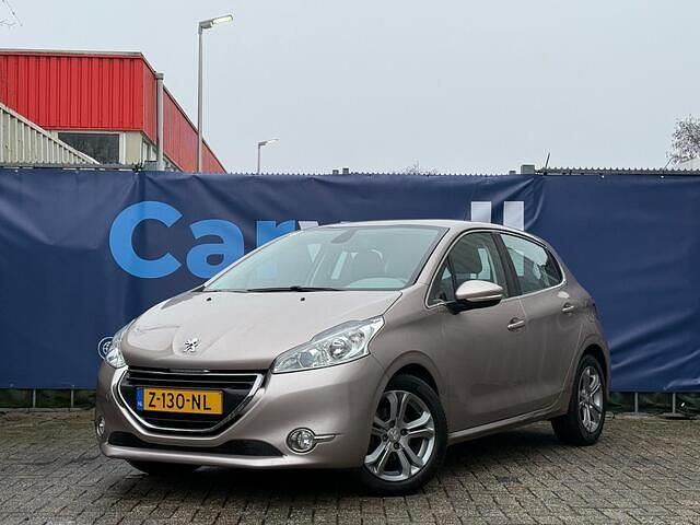 Grijs Occasion 2014 Peugeot 208 Allure Hatchback | € 6.349 (Goede deal) - Afbeelding 1/4