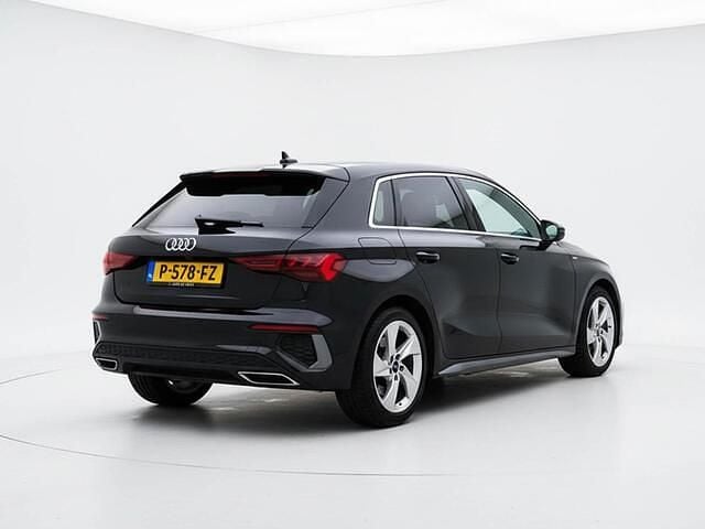 Occasion Audi A3 Sportback S-Line 110 PK (80 kW) 2022 Zwart Hatchback