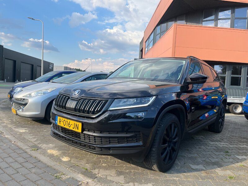 Zwart Gebruikt 2017 Skoda Kodiaq SUV | € 21.500 (Iets duurder) - Afbeelding 1/4