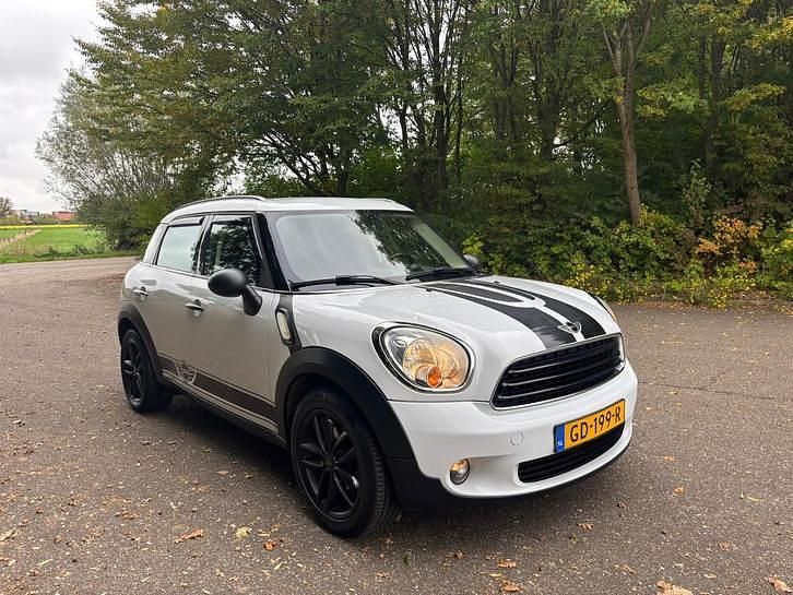 Wit Gebruikt 2011 Mini One D Countryman SUV | € 4.450 - Afbeelding 1/4