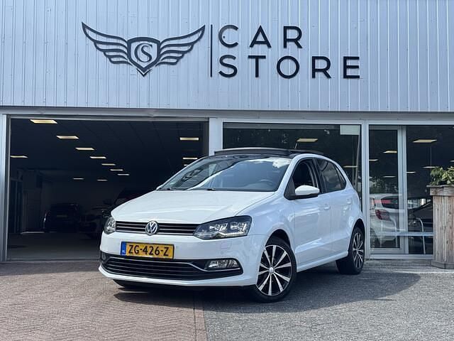 Wit Gebruikt 2015 VW Polo Highline Hatchback | € 9.750 (Iets duurder) - Afbeelding 1/4
