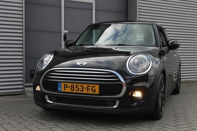 Occasion Mini Cooper Business 136 PK (100 kW) 2016 Zwart Hatchback