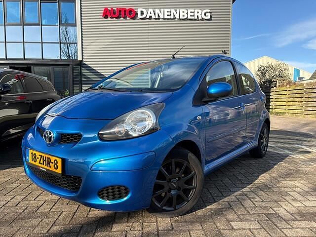 Occasion Toyota Aygo Comfort 68 PK (50 kW) 2009 Blauw Hatchback