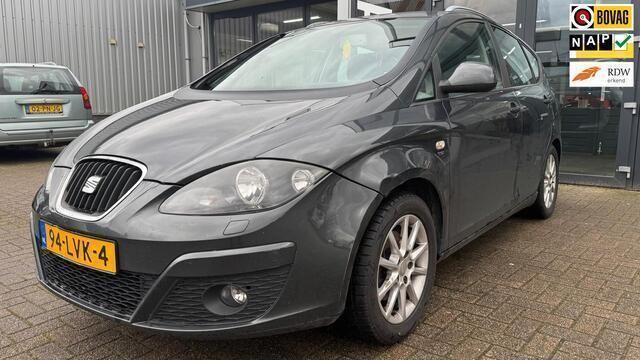 Grijs Gebruikt 2010 Seat Altea XL Ecomotive MPV | € 1.450 (Eerlijke prijs) - Afbeelding 1/4