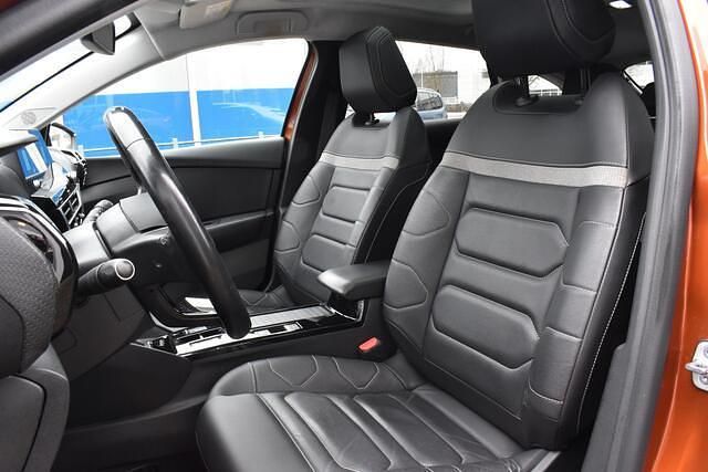 Occasion Citroën e-C4 Shine 114 kW (156 PK) 2021 Oranje SUV