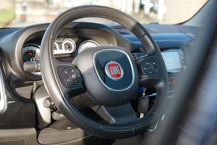 Occasion Fiat 500L Lounge 120 PK (88 kW) 2015 Blauw (metallic) MPV