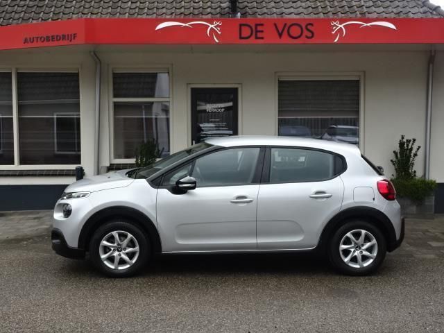 Grijs Gebruikt 2017 Citroën C3 Feel Hatchback | € 9.250 (Goede deal) - Afbeelding 1/3