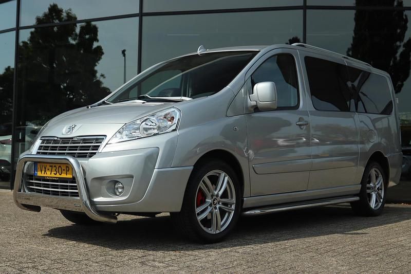 Zilver Gebruikt 2016 Peugeot Expert Van | € 9.950 (Eerlijke prijs) - Afbeelding 1/4