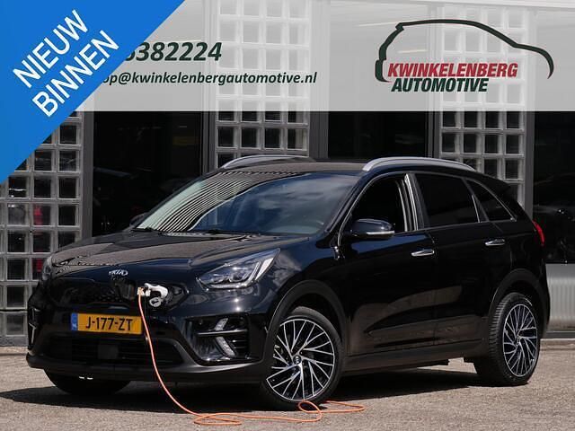 Zwart, metallic lak Gebruikt 2020 Kia e-Niro 3 SUV | € 20.933 (Eerlijke prijs) - Afbeelding 1/4