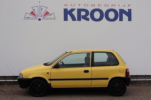 Geel Gebruikt 1998 Suzuki Alto Hatchback | € 899 (Eerlijke prijs) - Afbeelding 1/4