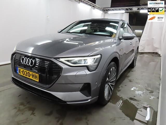 Occasion Audi e-tron Sportback Business 300 kW (408 PK) 2020 Grijs SUV