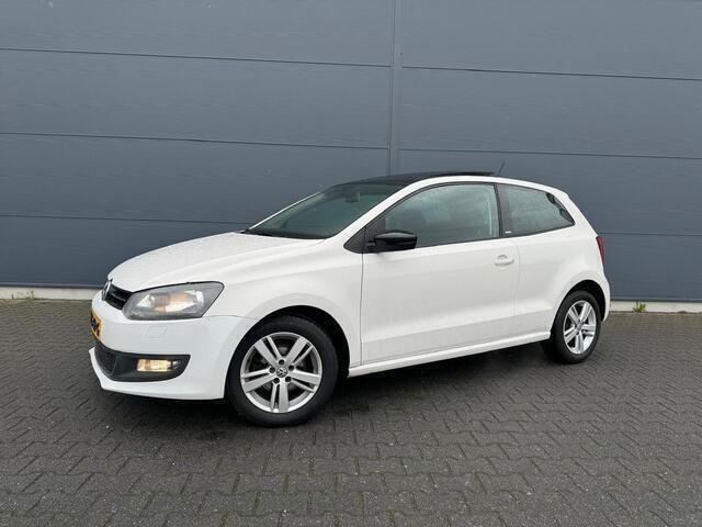 Wit Gebruikt 2011 VW Polo Style Hatchback | € 5.950 (Iets duurder) - Afbeelding 1/4