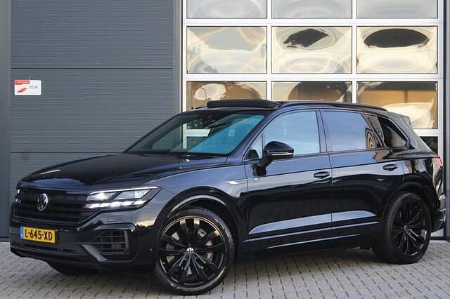Zwart Gebruikt 2020 VW Touareg R SUV | € 48.900 (Eerlijke prijs) - Afbeelding 1/4