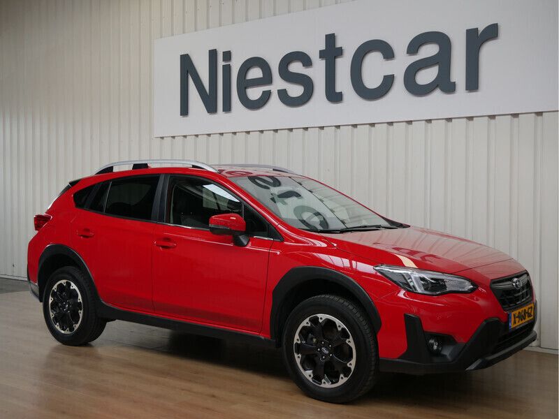 Rood Gebruikt 2023 Subaru XV SUV | € 38.750 (Iets duurder) - Afbeelding 1/4