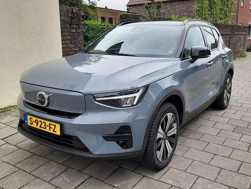 Gebruikt 2023 Volvo XC40 Core SUV | € 34.500 (Super prijs) - Afbeelding 1/4