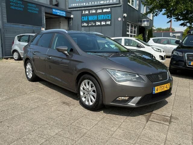 Occasion Seat Leon ST Business 110 PK (80 kW) 2014 Grijs Stationwagen
