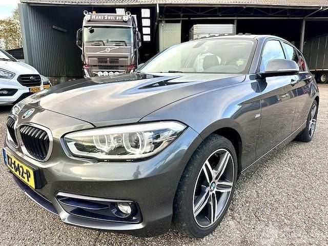 Occasion BMW 118 Sport Line 2017 Grijs Hatchback